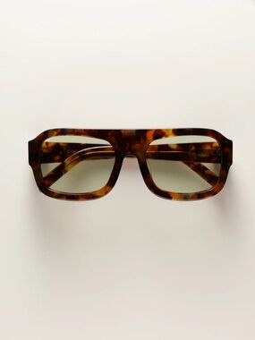 VEHLA Kaia Tortoiseshell/Sage Square Aviator Sunglasses
